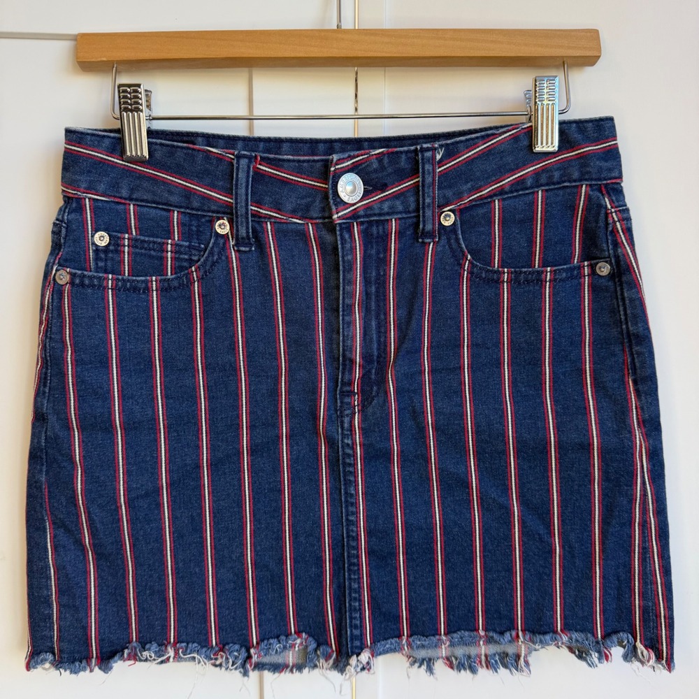 American Eagle Denim Mini Skirt Womens 4 Blue Red White Stripe High Rise Raw Hem